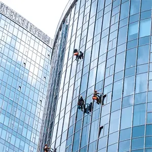  Façade Cleaning